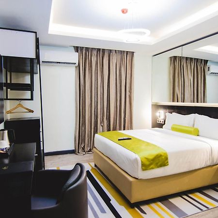 Estrella Boutique Hotel Абуджа Екстериор снимка