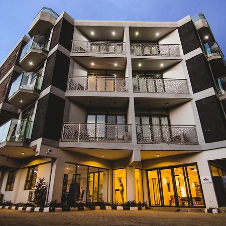 Estrella Boutique Hotel Абуджа Екстериор снимка
