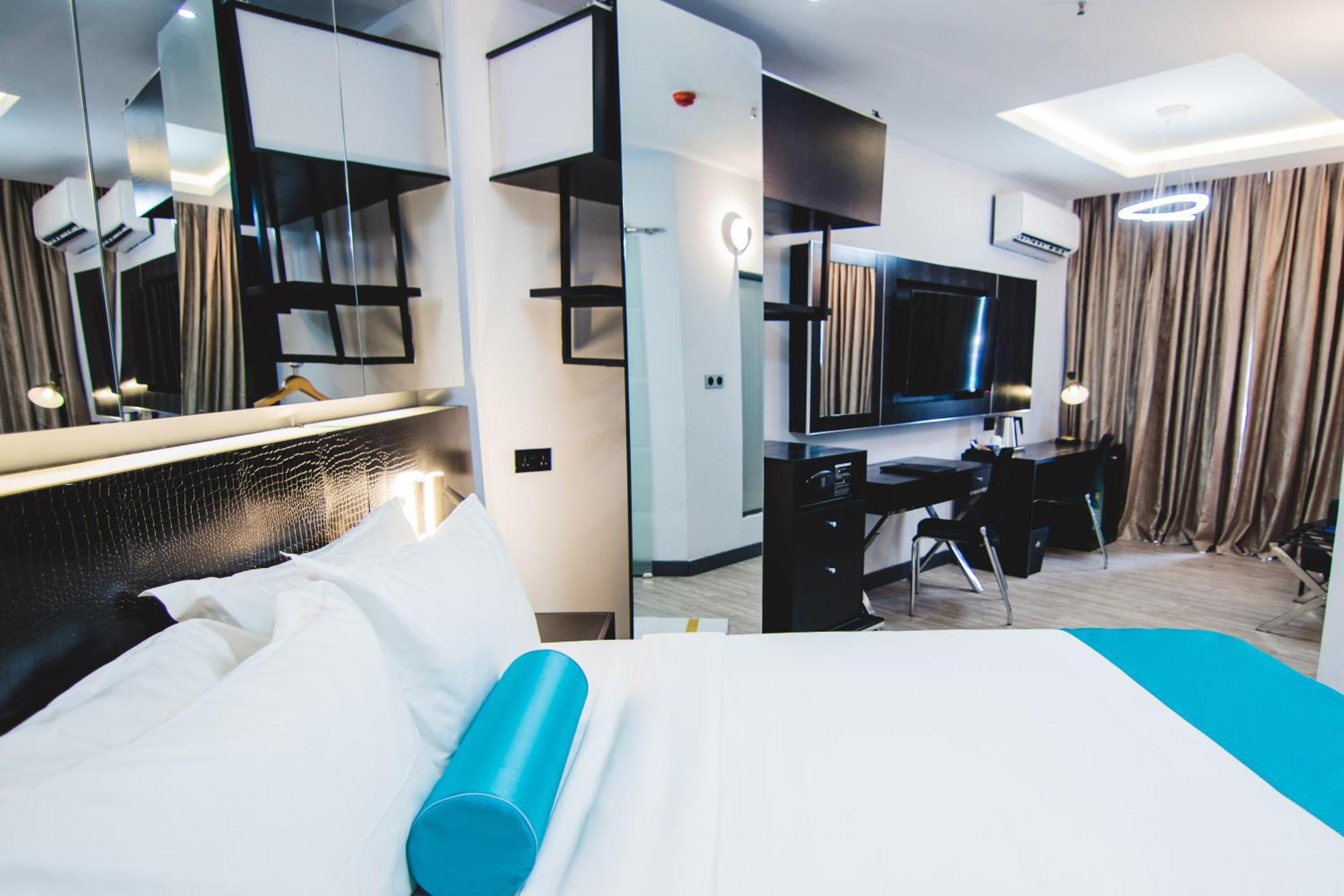 Estrella Boutique Hotel Абуджа Екстериор снимка
